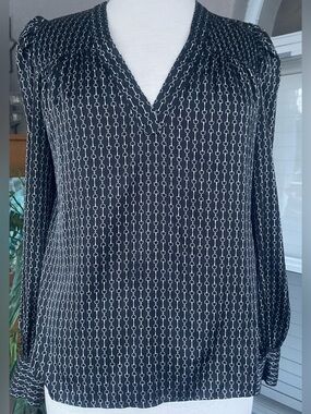 Express Black V-Neck Long Sleeve Chain-Link Print Blouse